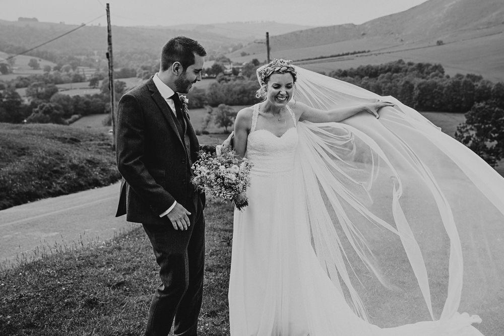 Lower damgate farm wedding photographer, peak district wedding photographer, Lucy Judson Photography